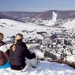 Lägenhet Upland - Zeitgeist Mit Garten, Grillhuette, Spielplatz Und Meinecardplus Willingen (Upland)