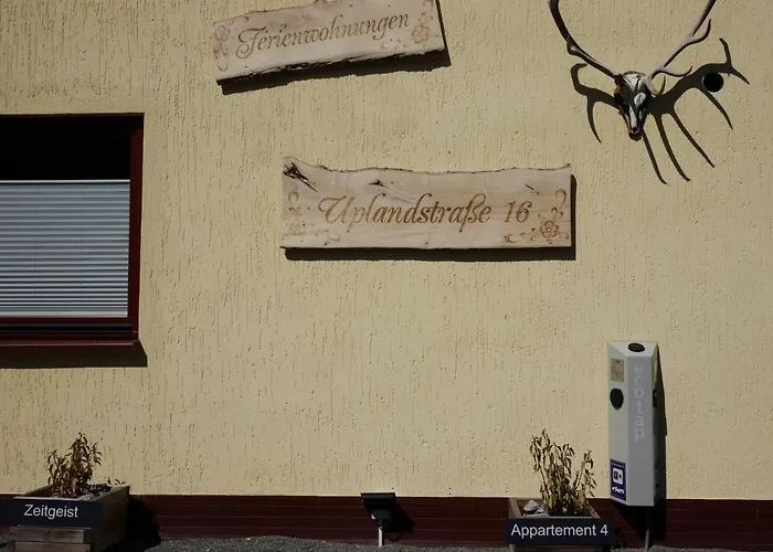 Upland - Zeitgeist Апартаменты